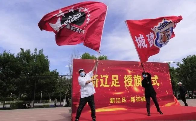 美国足球注册球员人数_美国足球队现状_美国组建足球队多少年历史