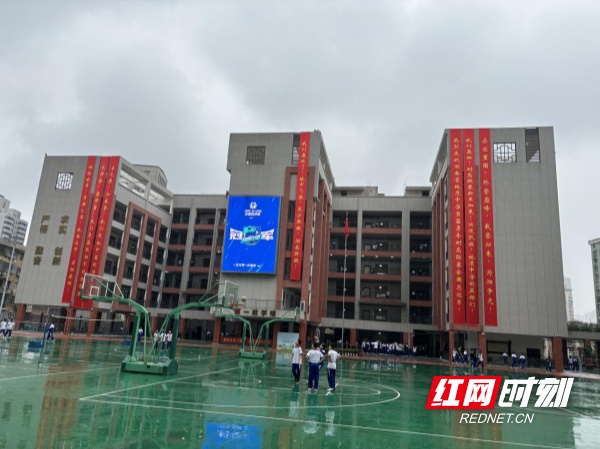 十一高篮球全国冠军_全国篮球比赛冠军_篮球冠军名单