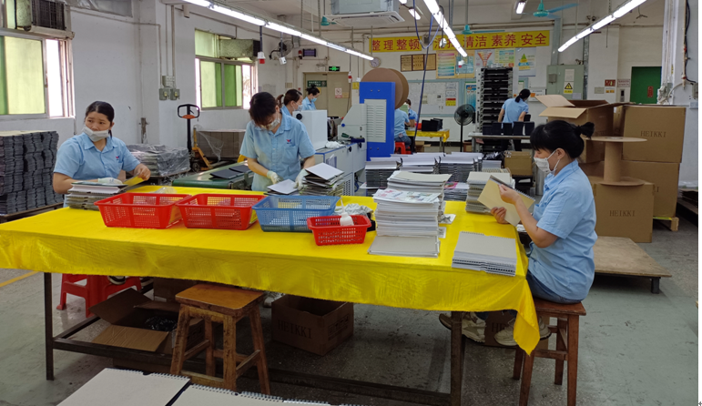 健身房工作穿什么衣服_运动健身房工衣推荐_健身房工作服图片大全女