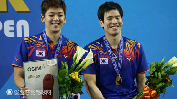 韩国女子游泳队_韩国游泳女选手_中国韩国女子游泳比赛冠军