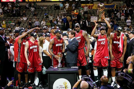 NBA现役球员冠军戒指盘点，其中一人成“抱大腿”专家！