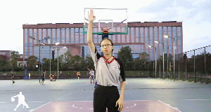 篮球规则什么时候吹提醒哨_篮球吹哨规则及手势_篮球吹哨怎么吹响
