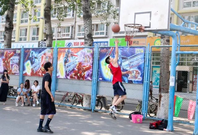 篮球赛全规则_篮球比赛规则细则_无规则的篮球赛