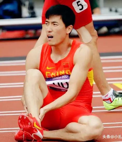 国家队跳高教练_跳高女选手_跳高冠军喜欢女教练吗