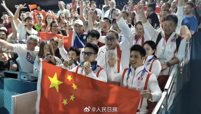 中国举重队历年成绩_举重冠军中国_中国队08年举重冠军是谁