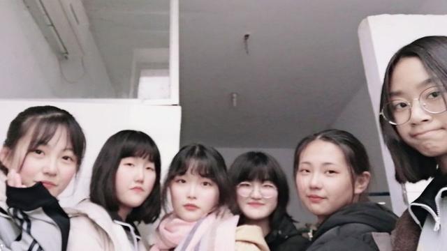 家庭搞笑日常学生_搞笑日常家庭学生文案_搞笑视频家庭