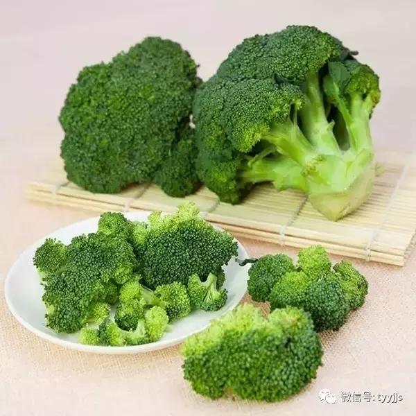 健身鸡蛋炒吃有营养吗_炒鸡蛋营养健身吃有什么作用_炒鸡蛋营养流失吗