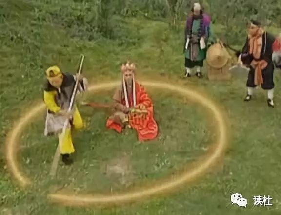 足球半场可以换人吗_半场任意球破门_足球半场任意球犯规规则